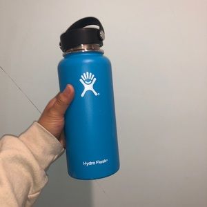 Hydro flask Blue